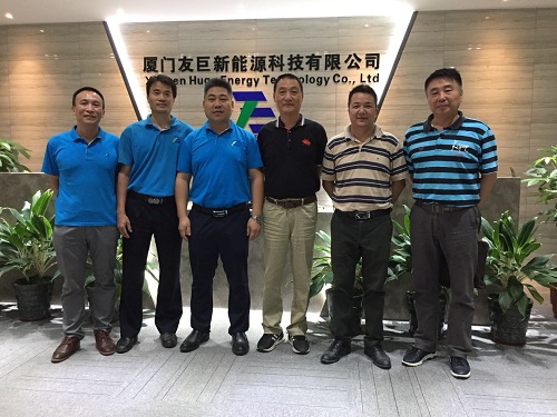 la asociación de promoción de la industria de la nueva tecnología energética de Fujian, Sun Yizhao, y el subsecretario Tang Hao visitaron una gran energía para guiar el trabajo